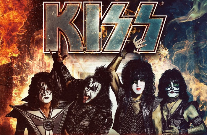 KISS ファイナルツアー VIPグッズ ガウン 紅白の紙吹雪 他おまけ 